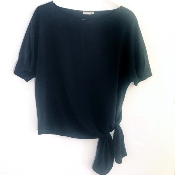 NWOT Silk Blouse Black Short Sleeve 8 M - Picture 1 of 6
